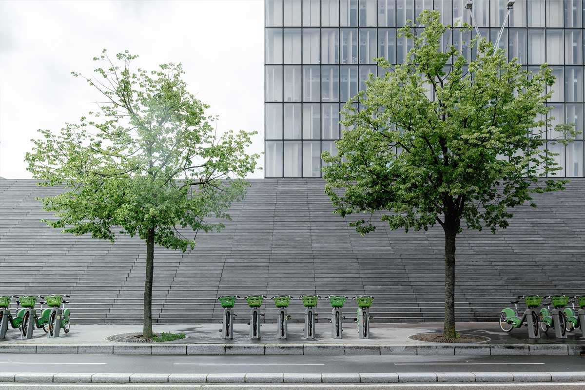 Architecture du bâtiment de la bibliothèque François Mitterrand à Paris
