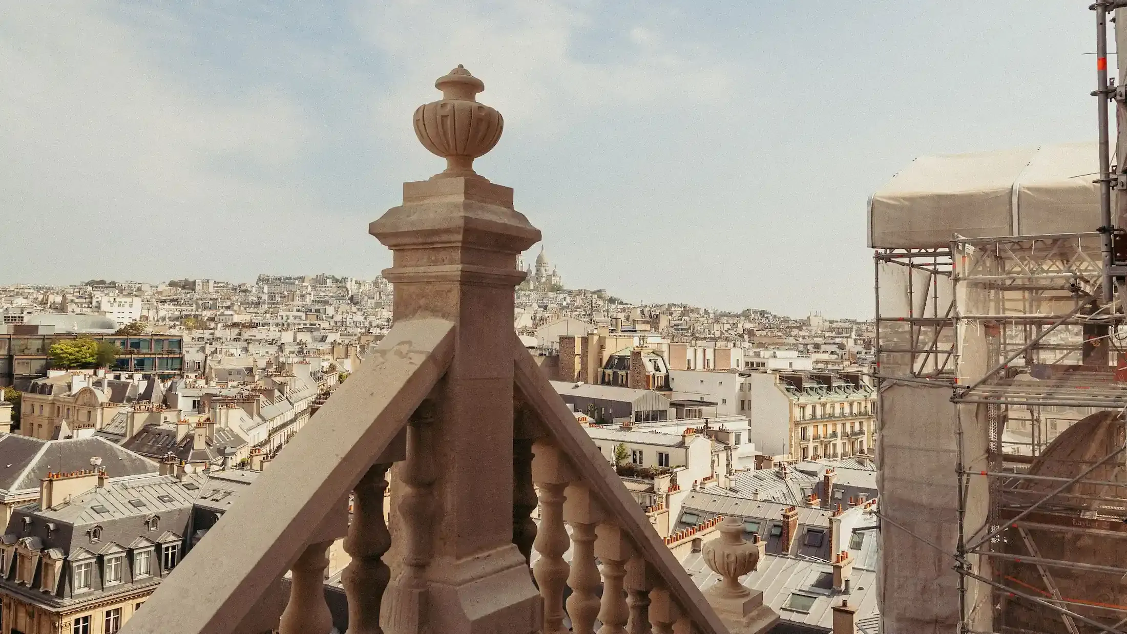 Photographie du chantier de l'Eglise de la Sainte Trinité à Paris